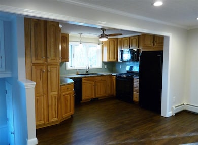 8 Grove St, Windham, NH 03087 - photo 4