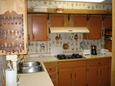 423 S 76th Way, Mesa, AZ 85208 - photo 2