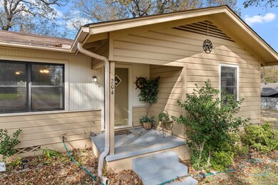 204 Holly St, Ore City, TX 75683 - photo 3