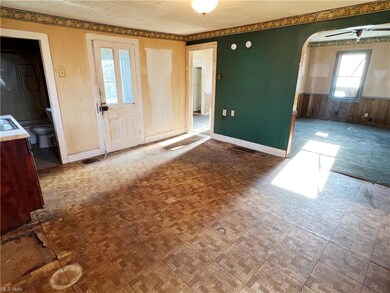 856 W Nimisila Rd, Akron, OH 44319 - photo 7