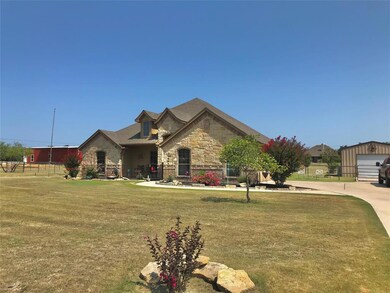 105 Montecristo Dr, Weatherford, TX 76085 - photo 2