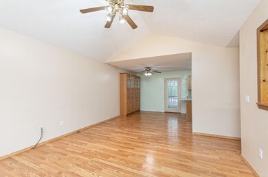 1009 N 41st St, Nixa, MO 65714 - photo 7