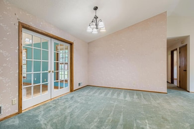 2507 Belmont Ln E, Saint Paul, MN 55109 - photo 6