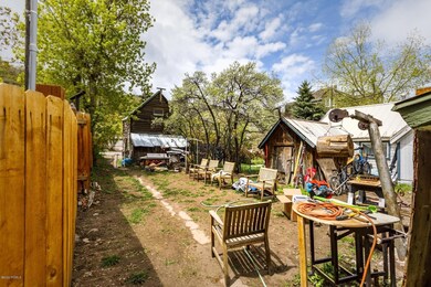 Exterior_1800x1200_3486456