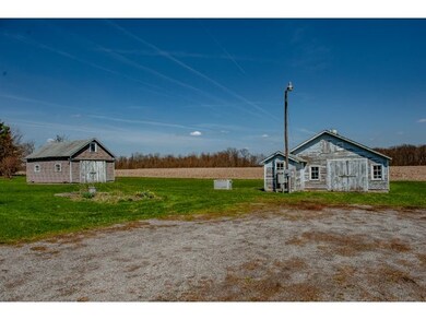 17410 Madden Rd, Churubusco, IN 46723 - photo 6