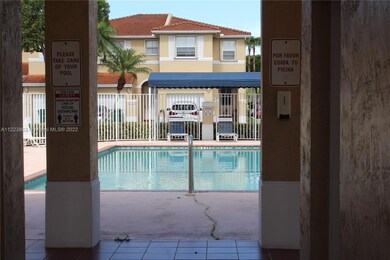 11040 NW 43rd Terrace, Doral, FL 33178 - photo 4