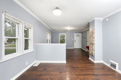 3832 Bowdoin St, Des Moines, IA 50313 - photo 7