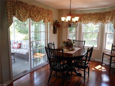 Eating area in the Kitchen.