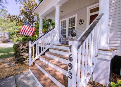 1693WilliamHamptomWay-06