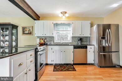 384 Blairton Rd, Martinsburg, WV 25404 - photo 7