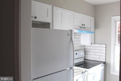 8400 Penshurst Dr unit 583, Springfield, VA 22152 - photo 5