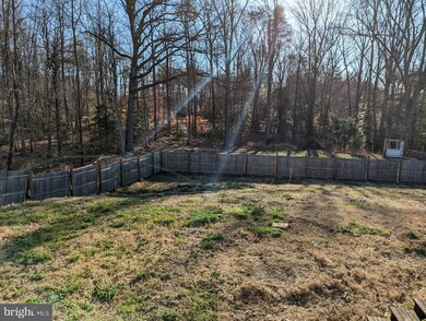 4266 Hallowing Point Rd, Prince Frederick, MD 20678 - photo 5