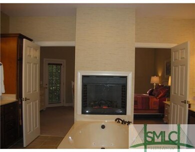 Master Bath/Spa.
