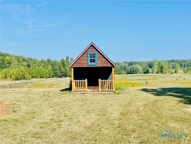 Adorable matching playhouse