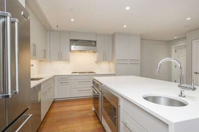 194 Warren Ave unit 1, Boston, MA 02116 - photo 4