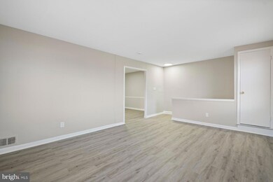 883 Bellevue St SE, Washington, DC 20032 - photo 7