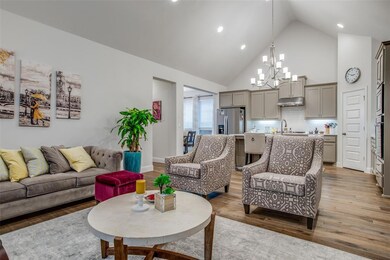 Living & Kitchen areas