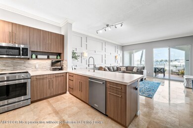 806 E Windward Way Apt 102-large-002-004