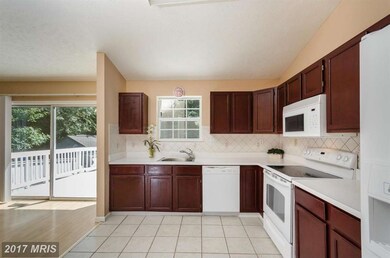 409 Kokomo Ct, Laurel, MD 20724 - photo 6