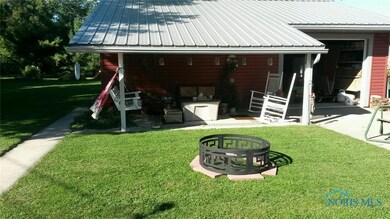 23307 W Hellwig Rd, Genoa, OH 43430 - photo 3