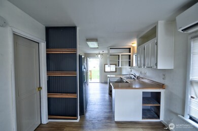 738 SW William Ave, Chehalis, WA 98532 - photo 5