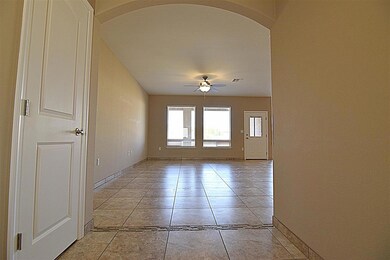 1073 Pajarito Dr, Alamogordo, NM 88310 - photo 2