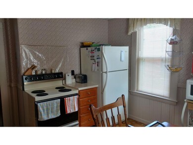 606 State St, Portsmouth, NH 03801 - photo 6