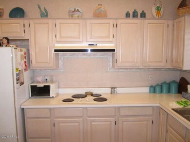 Light hued maple cabinets