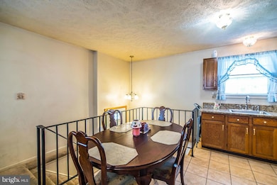 604 Elfin Ave, Capitol Heights, MD 20743 - photo 4