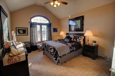 IMG_6341_2_3Real-Estate01