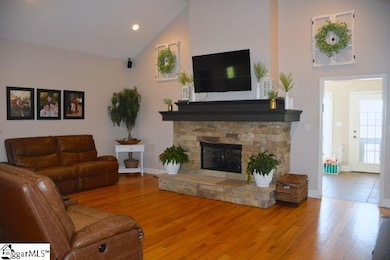 450 Meadow Rd, Inman, SC 29349 - photo 7