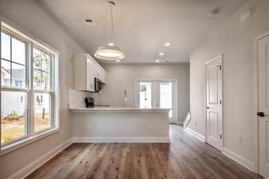 821 Maxine Ct unit 2D, Myrtle Beach, SC 29577 - photo 3