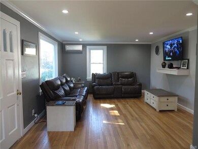 4689 Lanark Rd, Center Valley, PA 18034 - photo 2