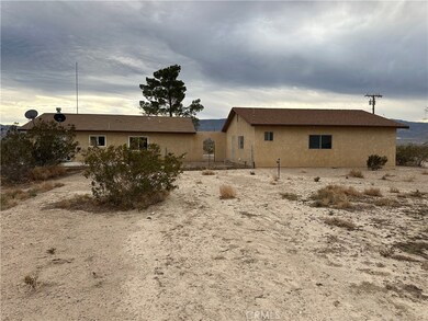 38333 E End Rd, Lucerne Valley, CA 92356 - photo 5