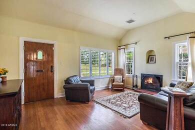 1629 W Lewis-6