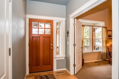 19508 Meadowbrook Dr, Bend, OR 97702 - photo 4