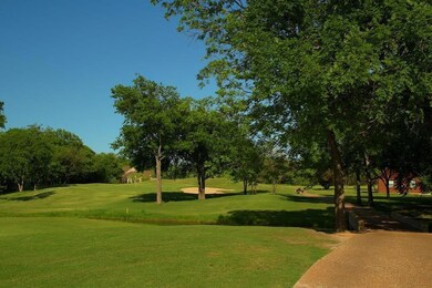 18007 Southhill Dr, Whitney, TX 76692 - photo 4