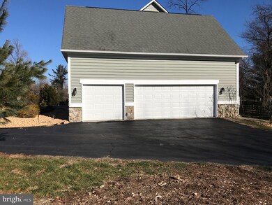 1 Harmon Lodge Way, Round Hill, VA 20141 - photo 6