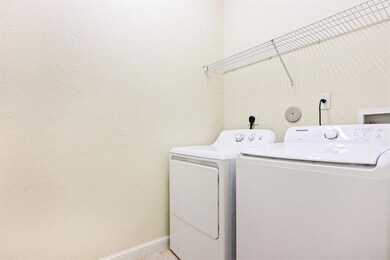 820 Millbrae Ct unit 8, West Palm Beach, FL 33401 - photo 2