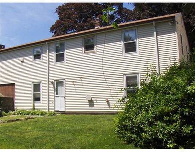 39 Cochran St, West Warwick, RI 02893 - photo 2