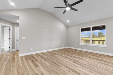 1362 S Antietam Rd, Republic, MO 65738 - photo 5