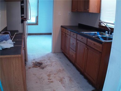 2004 Marion Ave, Lansing, MI 48910 - photo 3