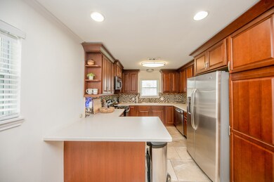 3214 Areba St, Houston, TX 77091 - photo 5