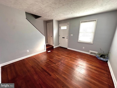 1008 Tunbridge Rd, Baltimore, MD 21212 - photo 3