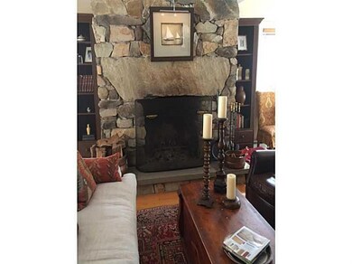 4 Red Cross Ave unit 5, Newport, RI 02840 - photo 3