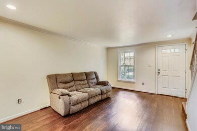 20504 Sterncroft Ct, Montgomery Village, MD 20886 - photo 6