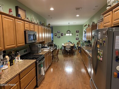 207 Easton Turnpike, Lake Ariel, PA 18436 - photo 7