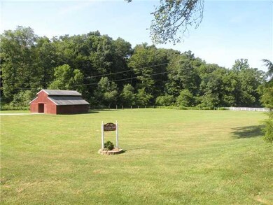 1287 Lovers Rd, Batesville, IN 47006 - photo 2
