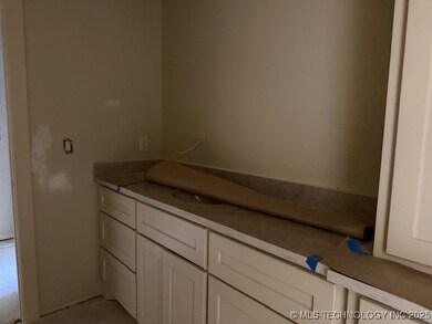 2200 Cloverleaf Place, Ardmore, OK 73401 - photo 7