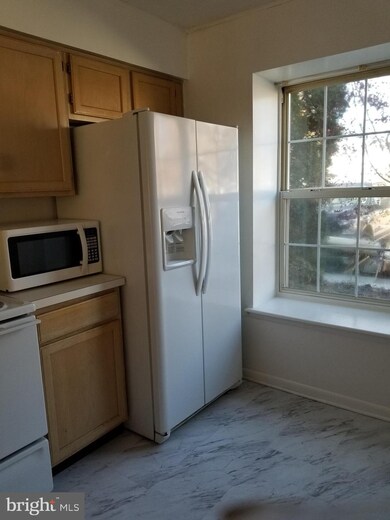 21 Tyler Ln, Berlin, NJ 08009 - photo 2